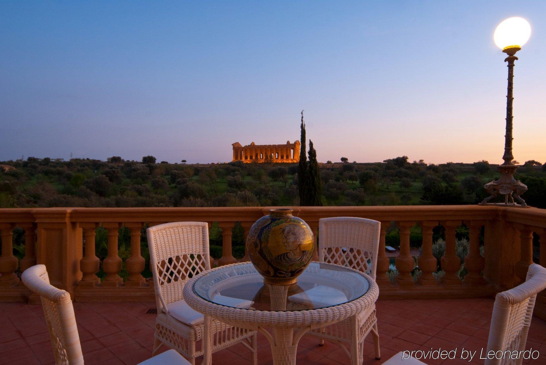 Villa Athena Resort Αγκριτζέντο Εξωτερικό φωτογραφία View from the terrace of the hotel
